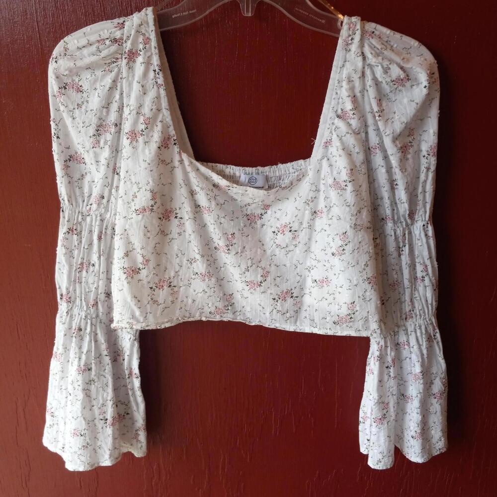 PINK DIAMOND Smocked White Floral Print Cotton Crop Top Size Small